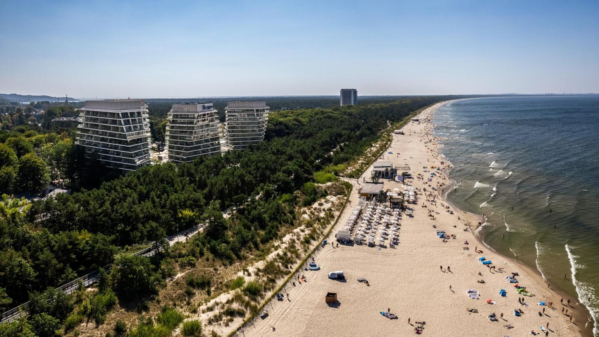 Prywatne Apartamenty Sun & Snow W Wave Z Basenem Miedzyzdroje Esterno foto