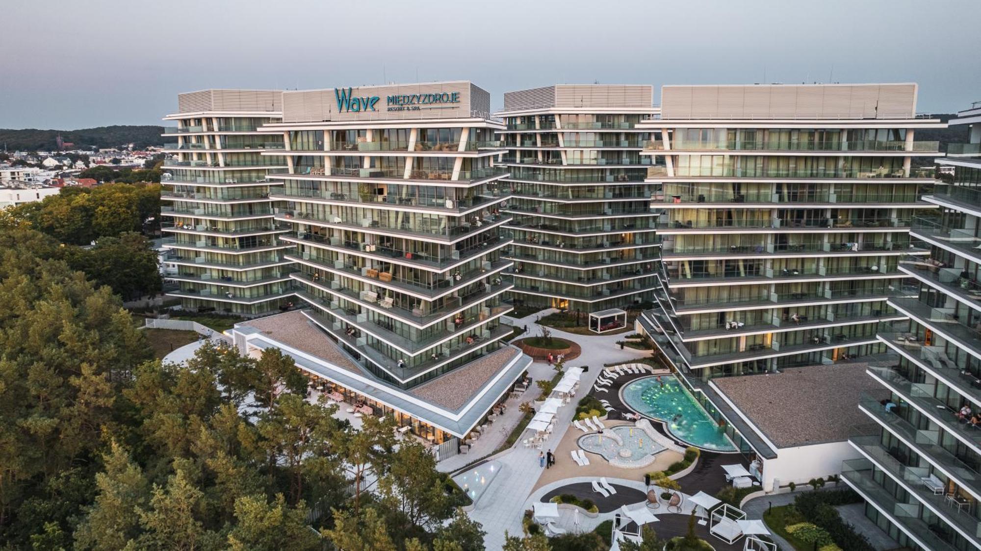 Prywatne Apartamenty Sun & Snow W Wave Z Basenem Miedzyzdroje Esterno foto